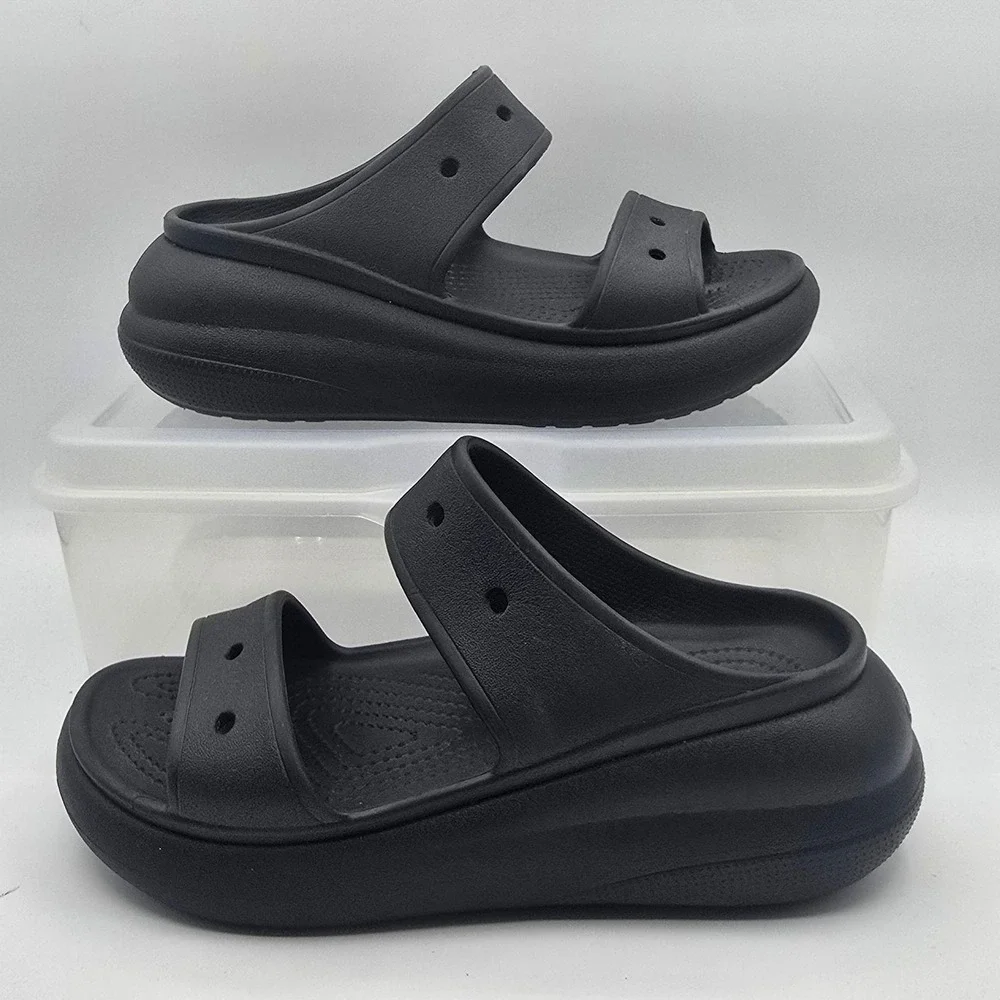 Crocs Sandals Womens Size 7 Black Comfort Slide Platform Lightweight Shoes